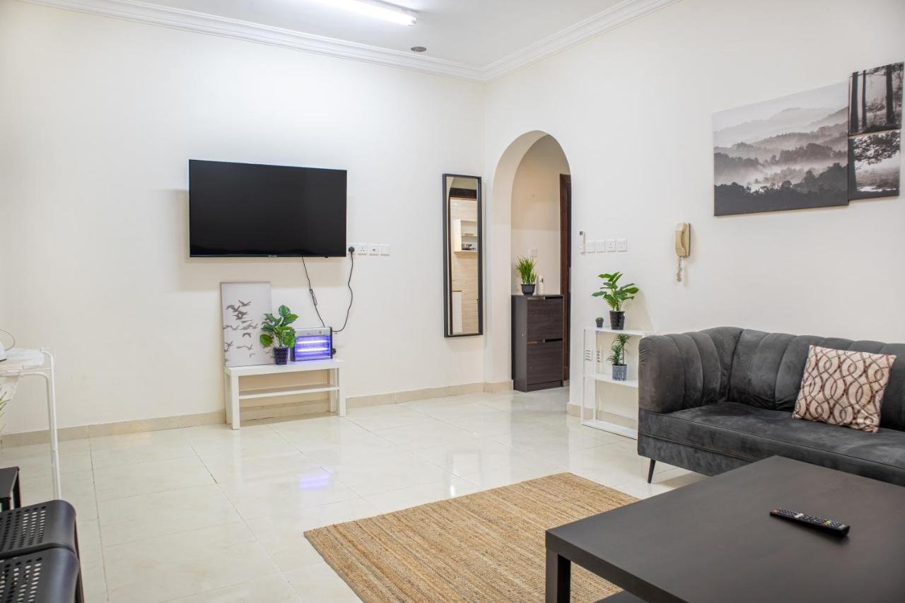New 3Bedrooms, 10 Minutes Drive From Al-Masjid -Nabawi